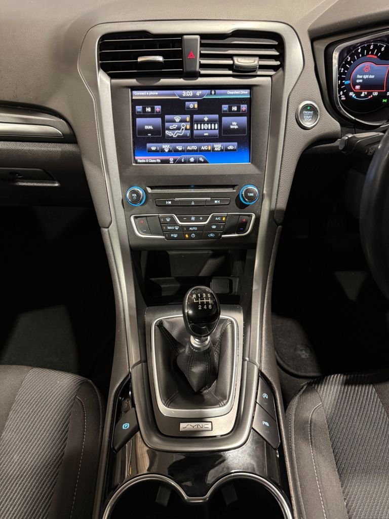 Used Ford Mondeo 2016 for sale - 77609334: Photo 21