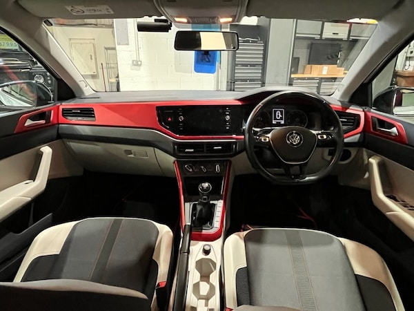 Used Volkswagen Polo 2018 for sale - 76266997: Photo 14