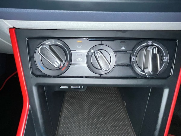 Used Volkswagen Polo 2018 for sale - 76266997: Photo 22