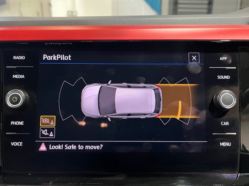 Used Volkswagen Polo 2018 for sale - 76266997: Photo 24