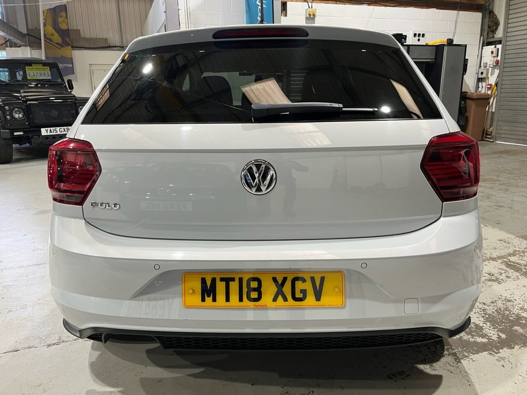 Used Volkswagen Polo 2018 for sale - 76266997: Photo 4