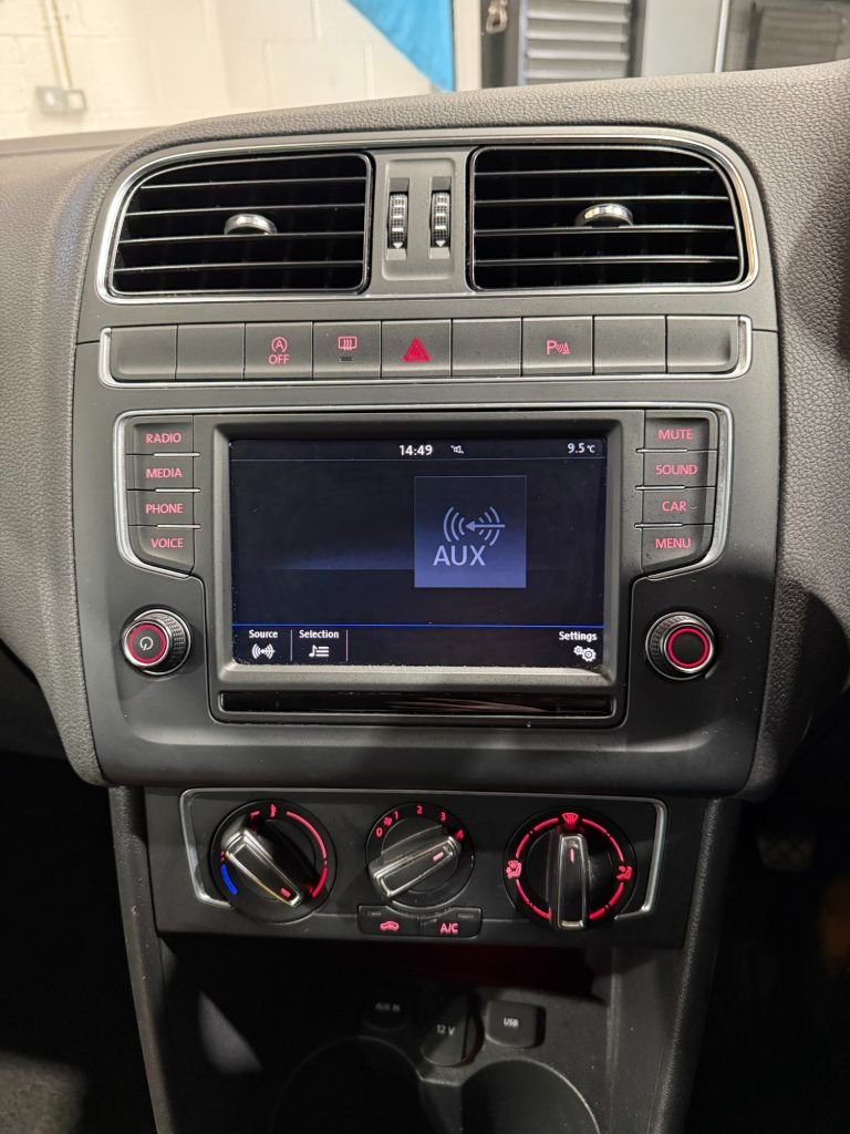 Used Volkswagen Polo 2017 for sale - 78082290: Photo 22