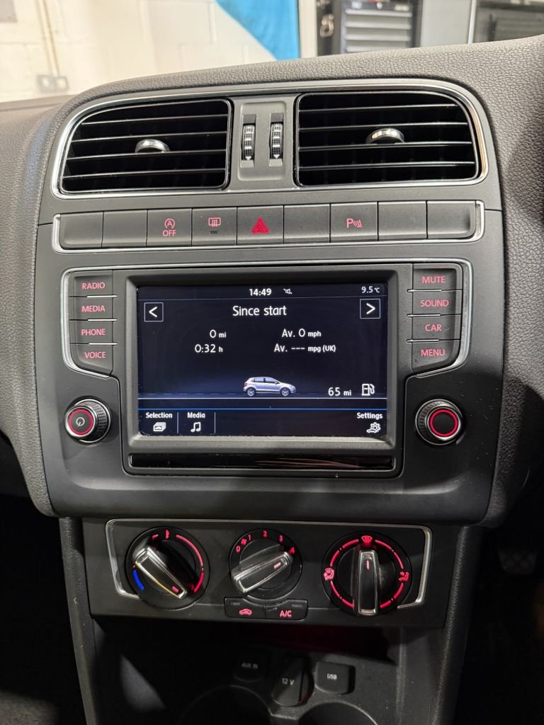 Used Volkswagen Polo 2017 for sale - 78082290: Photo 25