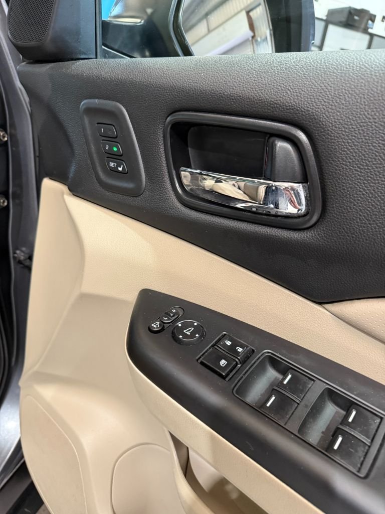 Used Honda CR-V 2015 for sale - 76327922: Photo 29