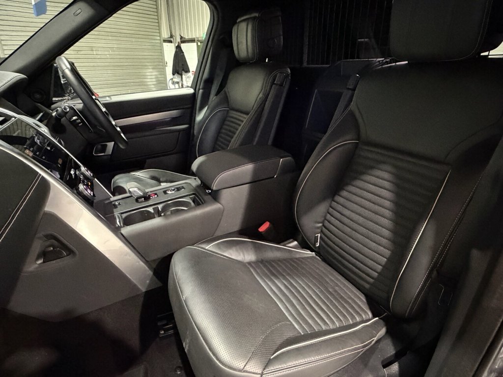 Used Land Rover Discovery 2024 for sale - 76973676: Photo 15