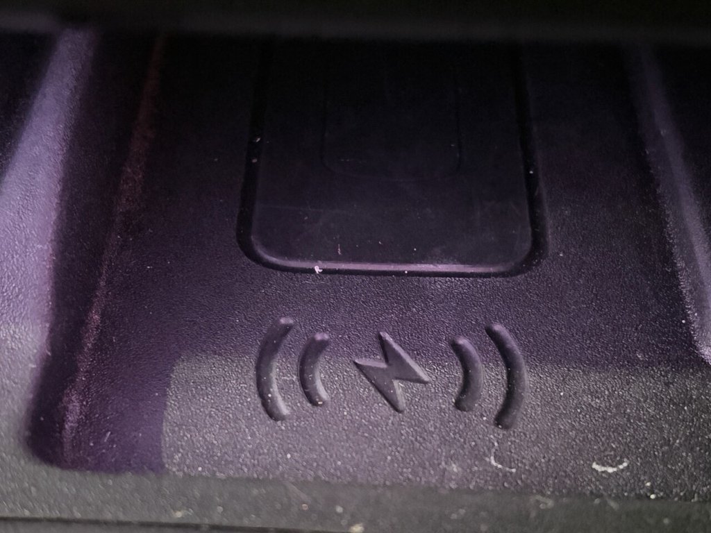 Used Land Rover Discovery 2024 for sale - 76973676: Photo 32