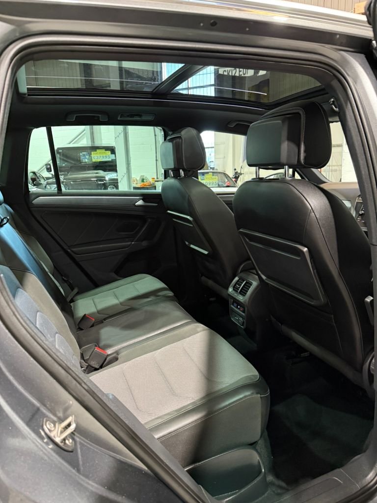 Used Volkswagen Tiguan 2017 for sale - 76642637: Photo 13