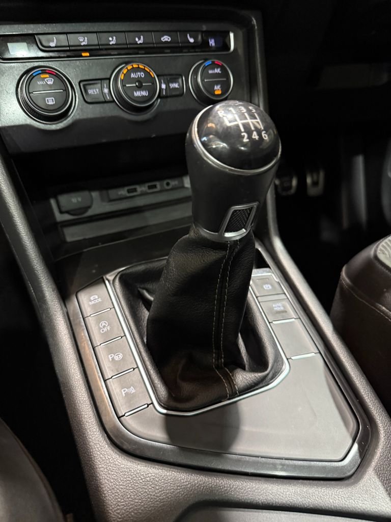 Used Volkswagen Tiguan 2017 for sale - 76642637: Photo 28