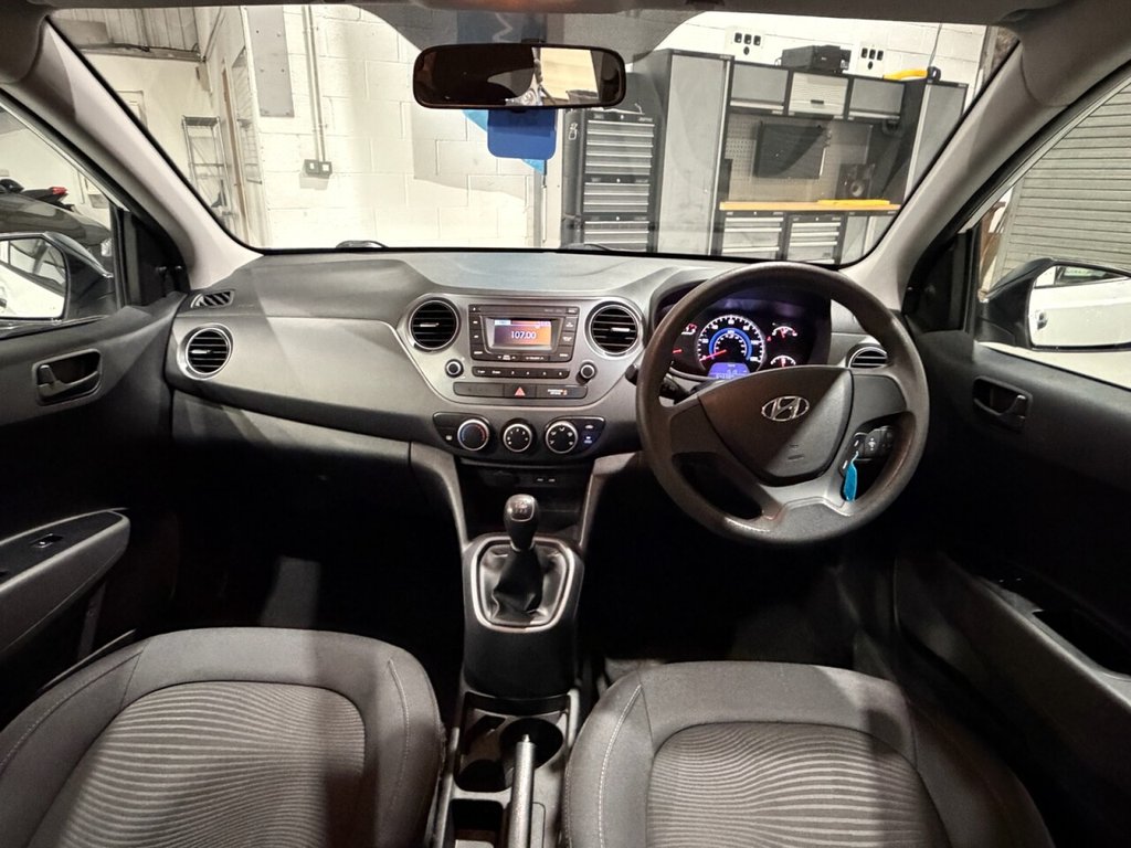 Used Hyundai i10 2018 for sale - 76950389: Photo 12