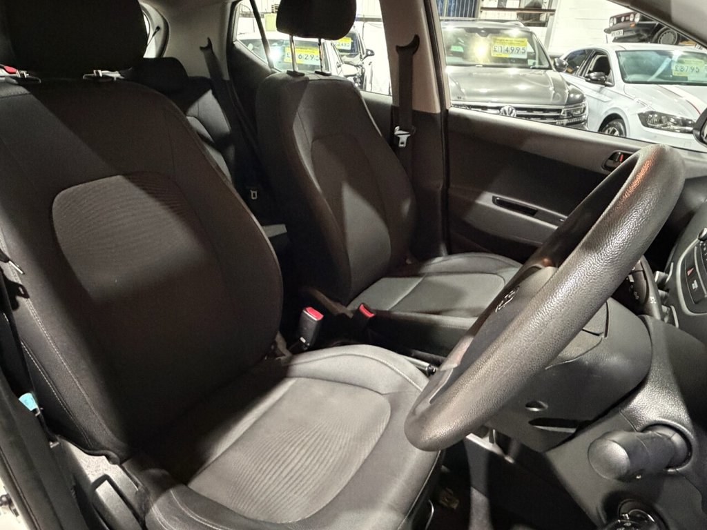 Used Hyundai i10 2018 for sale - 76950389: Photo 14