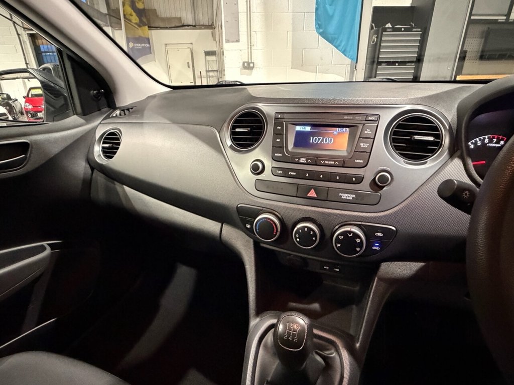 Used Hyundai i10 2018 for sale - 76950389: Photo 20