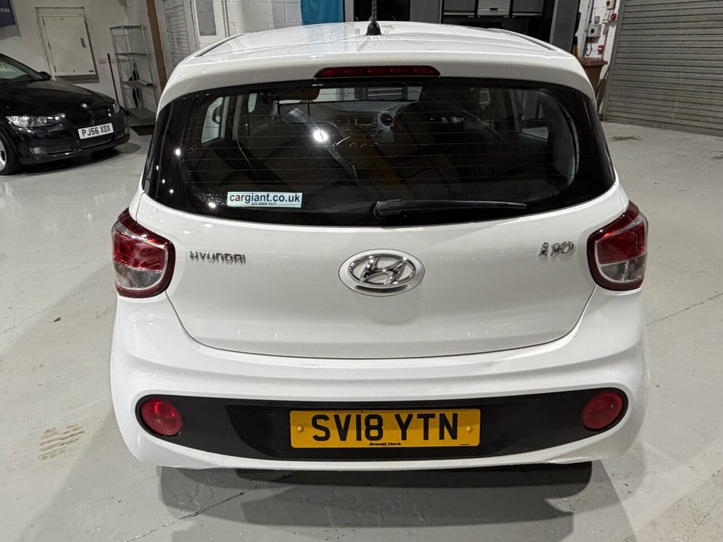 Used Hyundai i10 2018 for sale - 76950389: Photo 4