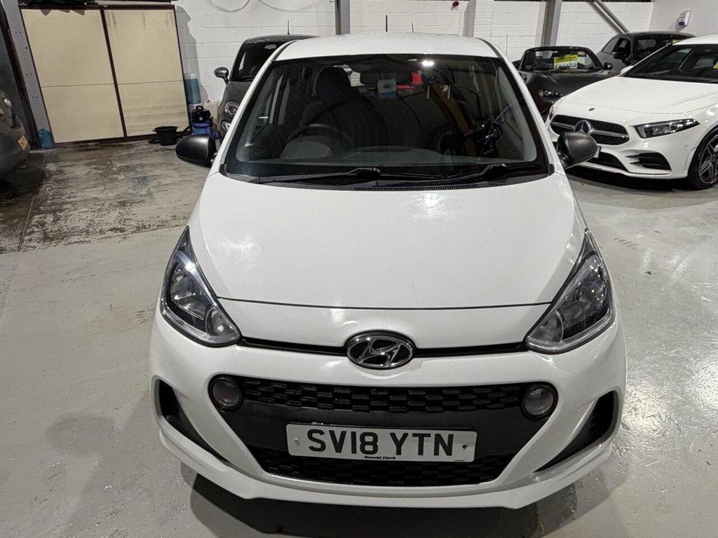 Used Hyundai i10 2018 for sale - 76950389: Photo 8