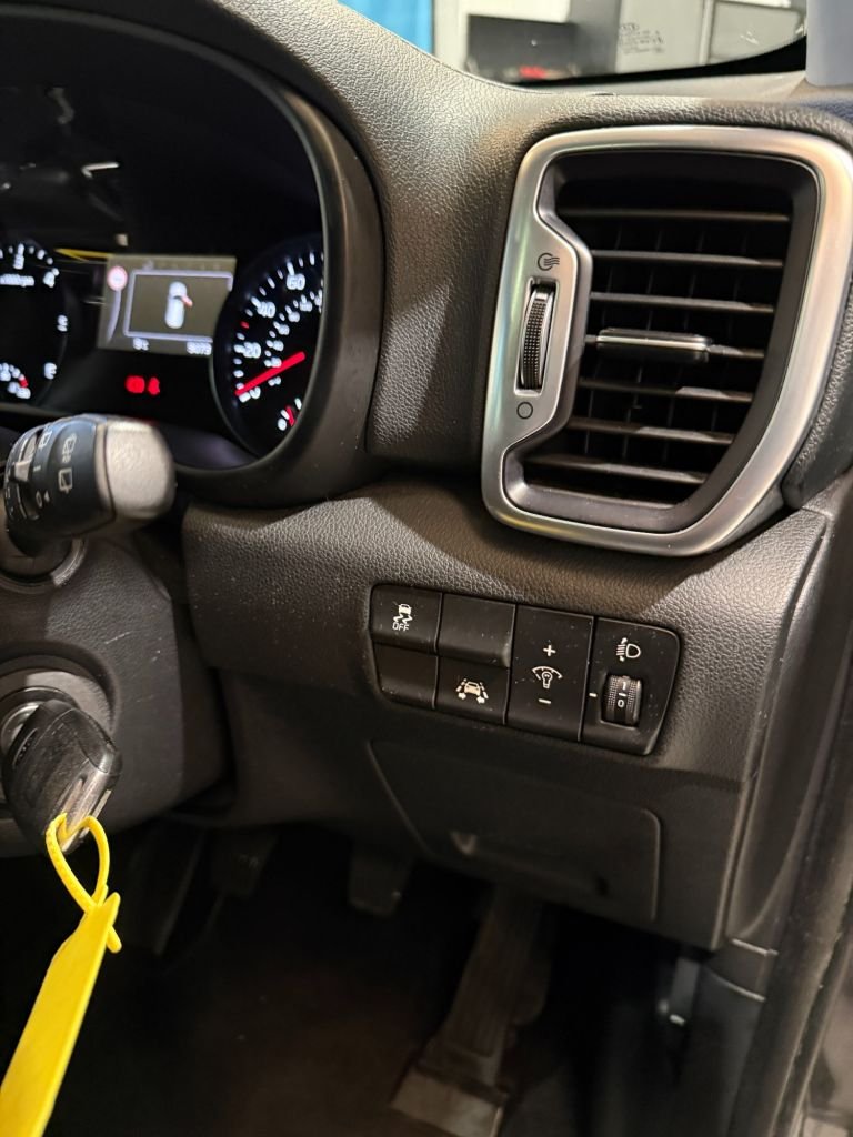 Used Kia Sportage 2017 for sale - 78044903: Photo 31