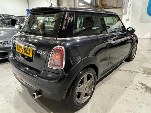Used MINI Hatch 2009 for sale - 76291041: Photo 3