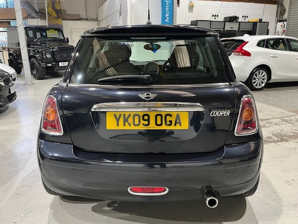 Used MINI Hatch 2009 for sale - 76291041: Photo 4