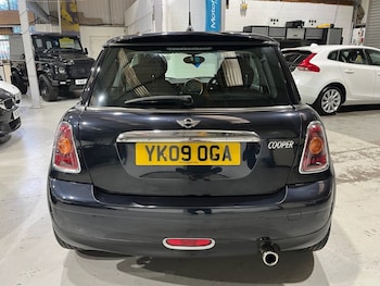 Used MINI Hatch 2009 for sale - 76291041: Photo 4