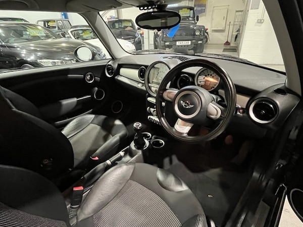 Used MINI Hatch 2009 for sale - 76291041: Photo 9
