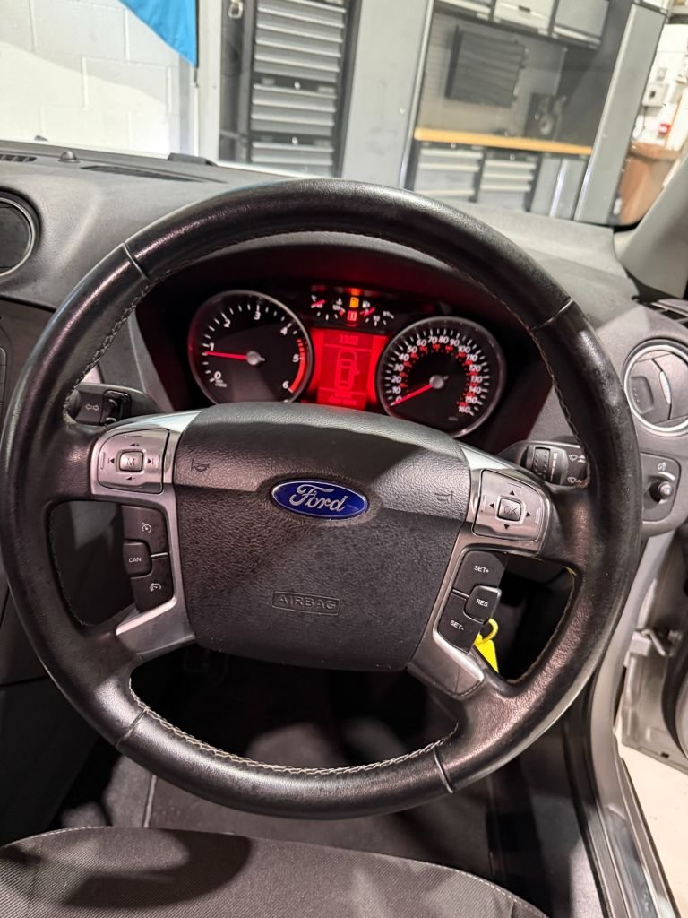 Used Ford Mondeo 2014 for sale - 76821208: Photo 17