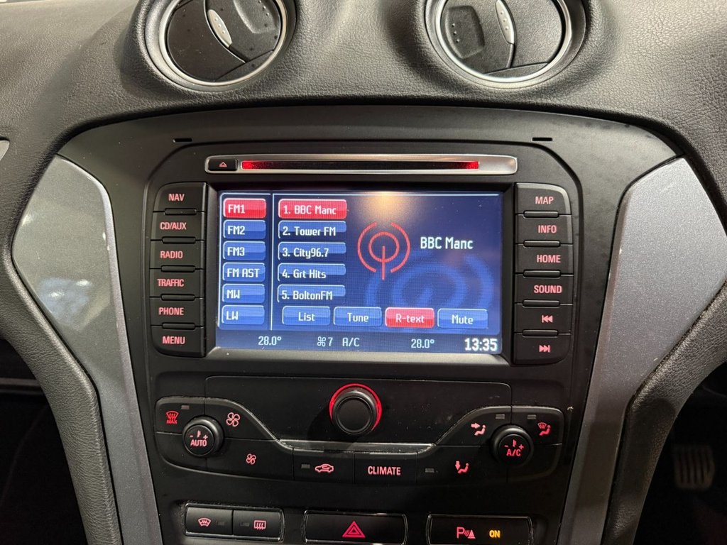 Used Ford Mondeo 2014 for sale - 76821208: Photo 21