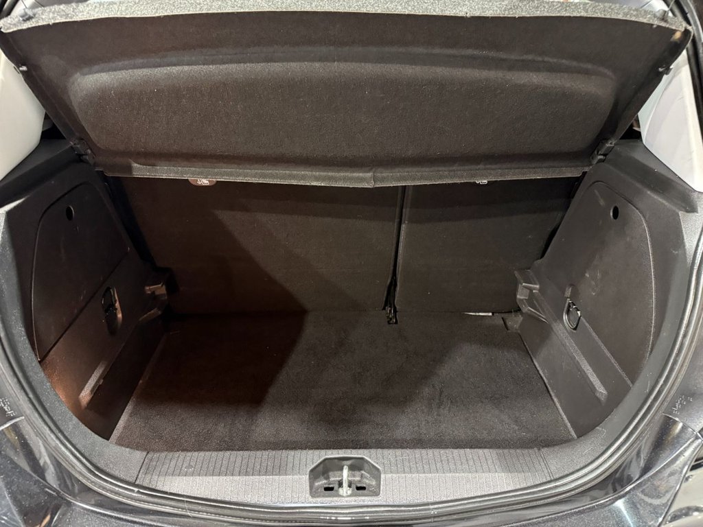 Used Vauxhall Corsa 2015 for sale - 77764827: Photo 16