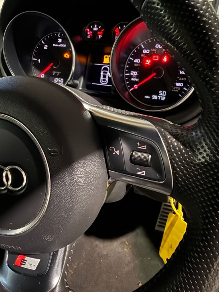 Used Audi TT 2012 for sale - 77436692: Photo 21