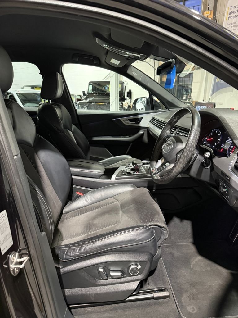 Used Audi Q7 2019 for sale - 76642870: Photo 12