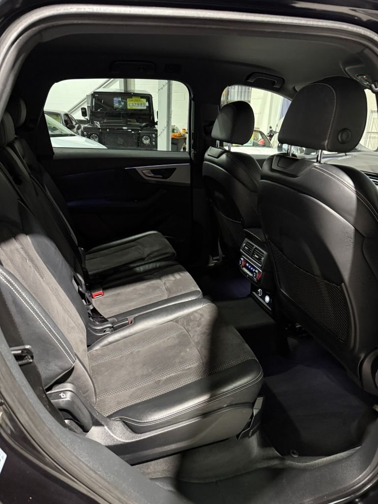 Used Audi Q7 2019 for sale - 76642870: Photo 14