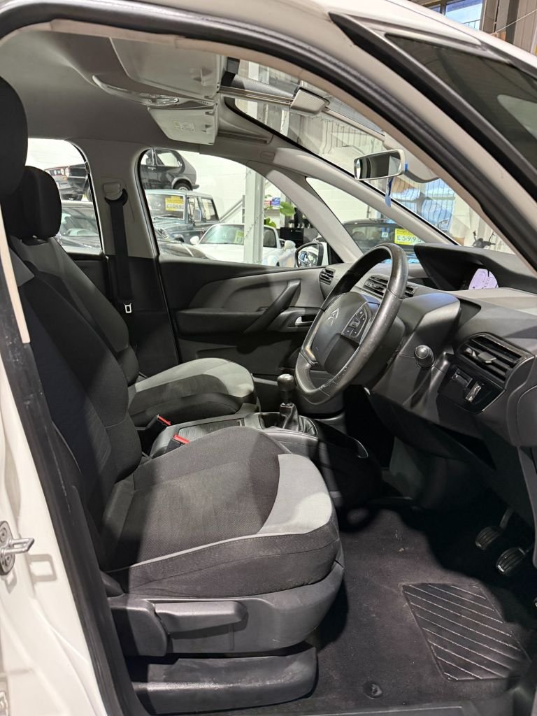 Used Citroen C4 Grand Picasso 2016 for sale - 77498524: Photo 12