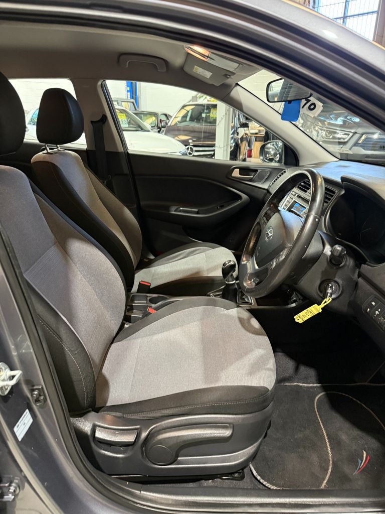 Used Hyundai i20 2016 for sale - 76038773: Photo 12