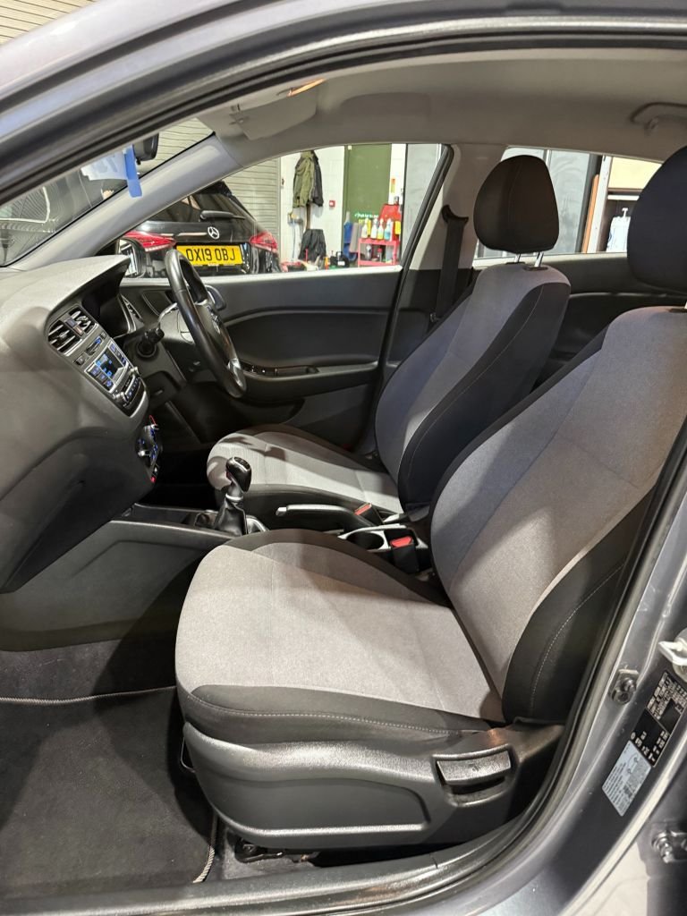 Used Hyundai i20 2016 for sale - 76038773: Photo 13