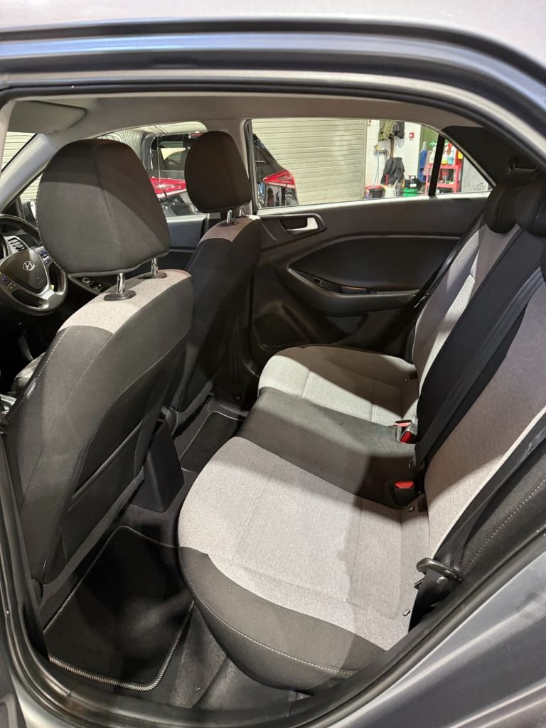 Used Hyundai i20 2016 for sale - 76038773: Photo 15