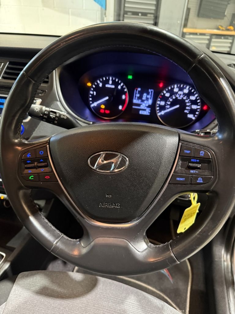 Used Hyundai i20 2016 for sale - 76038773: Photo 16