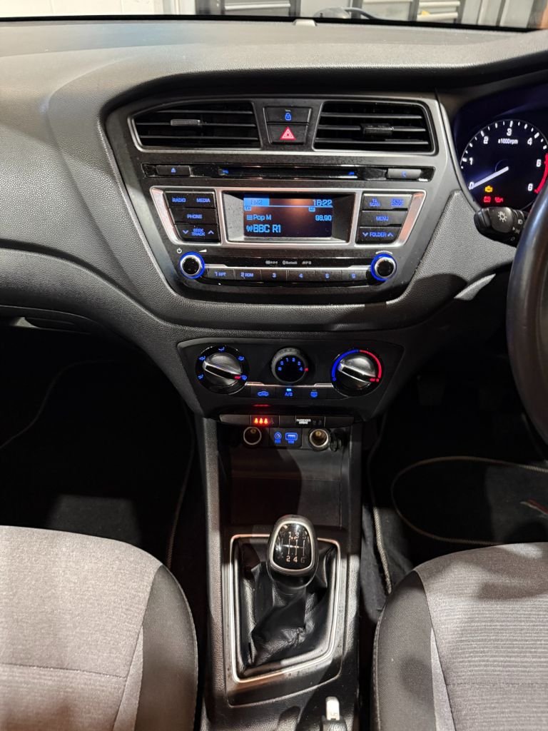 Used Hyundai i20 2016 for sale - 76038773: Photo 19