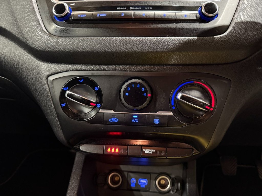 Used Hyundai i20 2016 for sale - 76038773: Photo 25