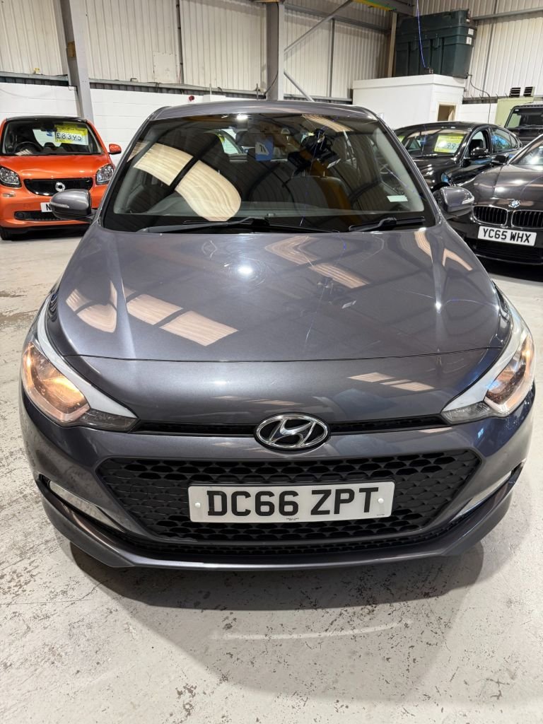 Used Hyundai i20 2016 for sale - 76038773: Photo 8