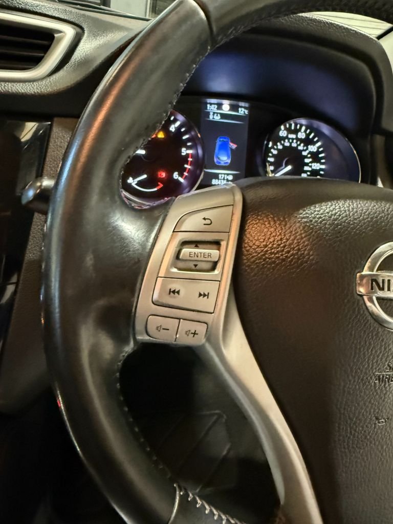 Used Nissan Qashqai 2017 for sale - 76604435: Photo 18