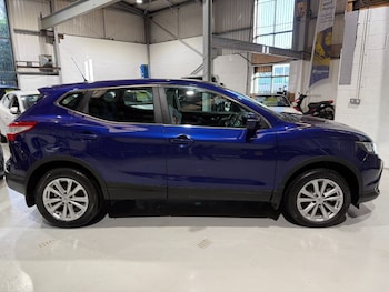 Used Nissan Qashqai 2017 for sale - 76604435: Photo