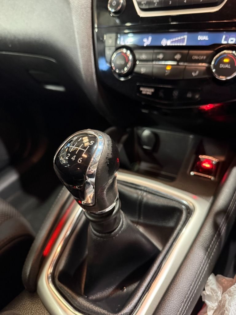 Used Nissan Qashqai 2017 for sale - 76604435: Photo 30