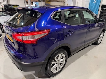 Used Nissan Qashqai 2017 for sale - 76604435: Photo