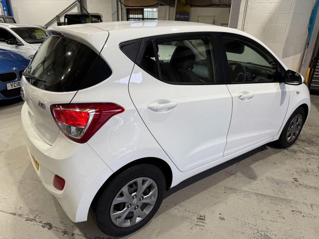 Used Hyundai i10 2015 for sale - 76510097: Photo 3