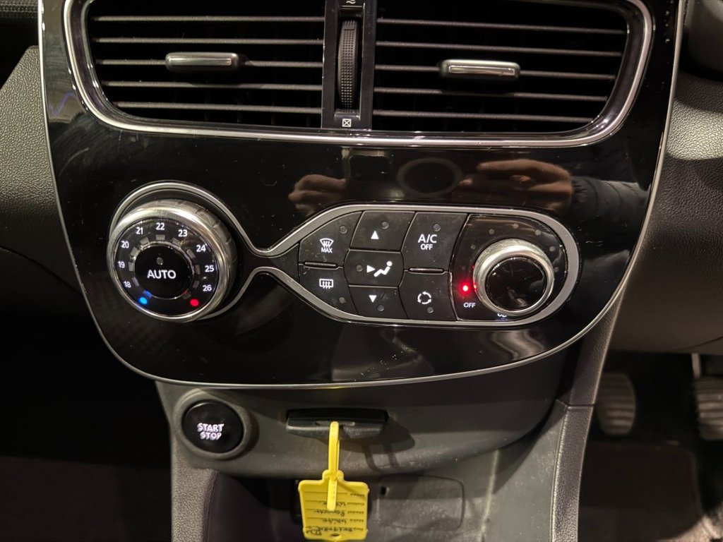 Used Renault Clio 2017 for sale - 76923728: Photo 27