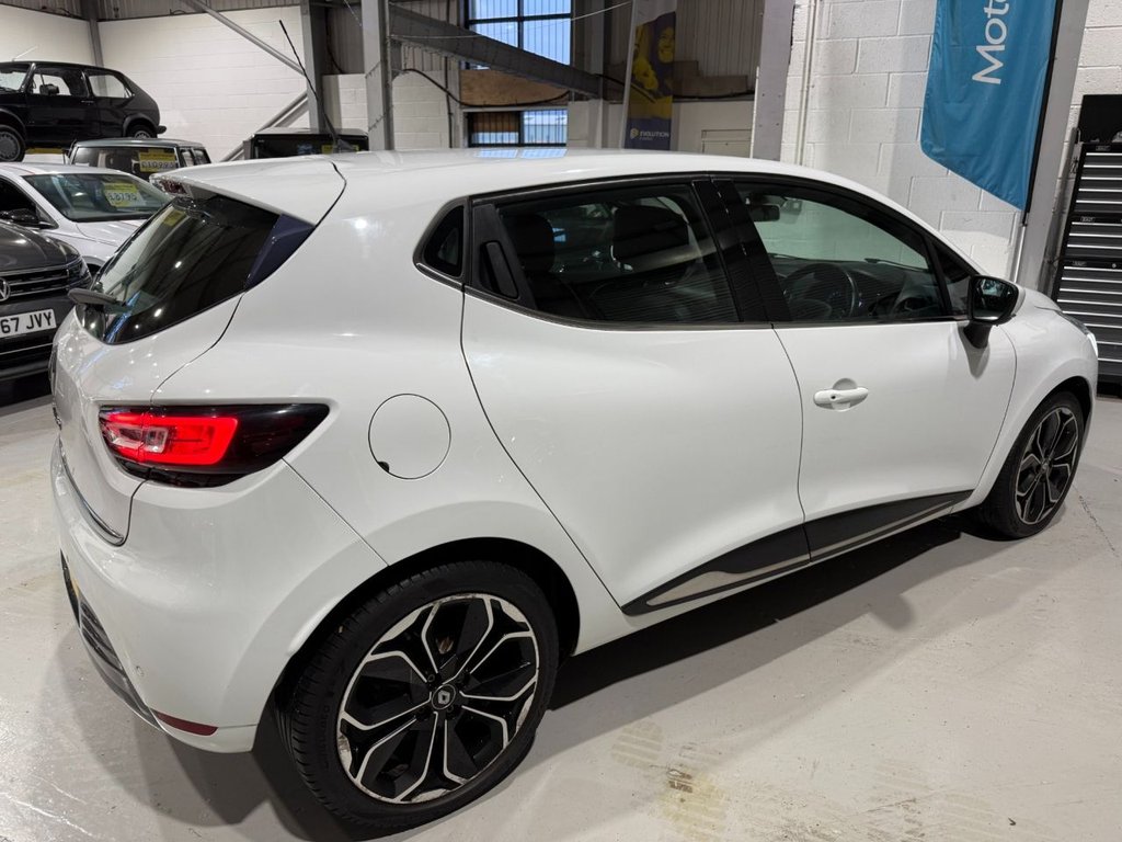 Used Renault Clio 2017 for sale - 76923728: Photo 3