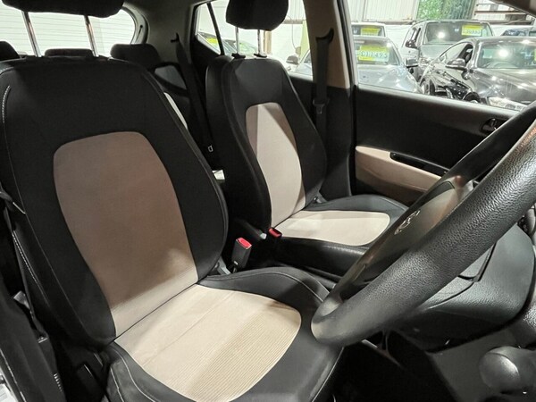 Used Hyundai i10 2015 for sale - 76303633: Photo 13