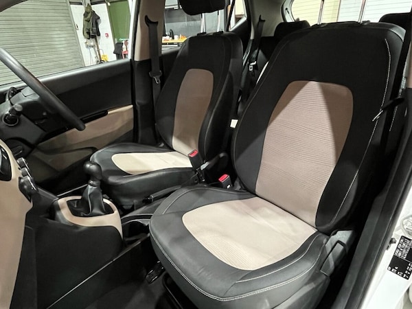 Used Hyundai i10 2015 for sale - 76303633: Photo 15