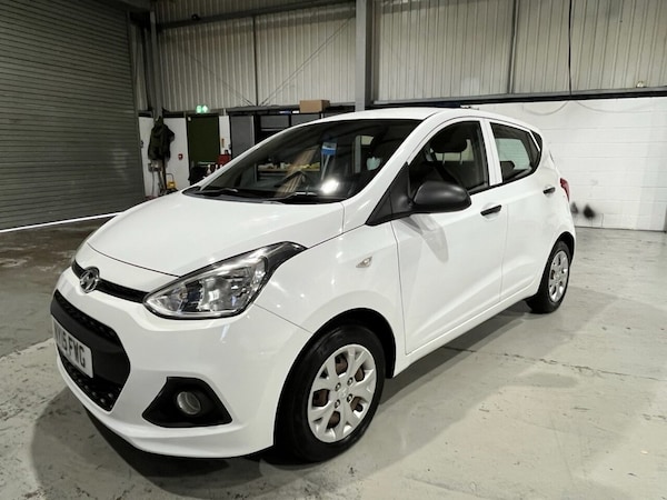Used Hyundai i10 2015 for sale - 76303633: Photo 7