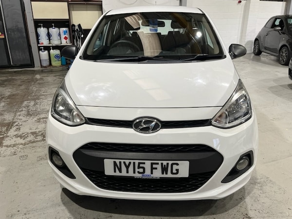 Used Hyundai i10 2015 for sale - 76303633: Photo 8