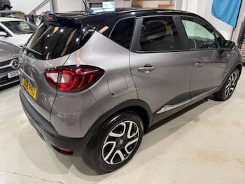 Used Renault Captur 2019 for sale - 79790819: Photo