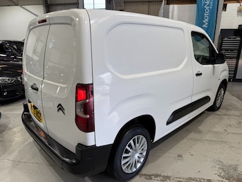 Used Citroen Berlingo 2020 for sale - 75370561: Photo
