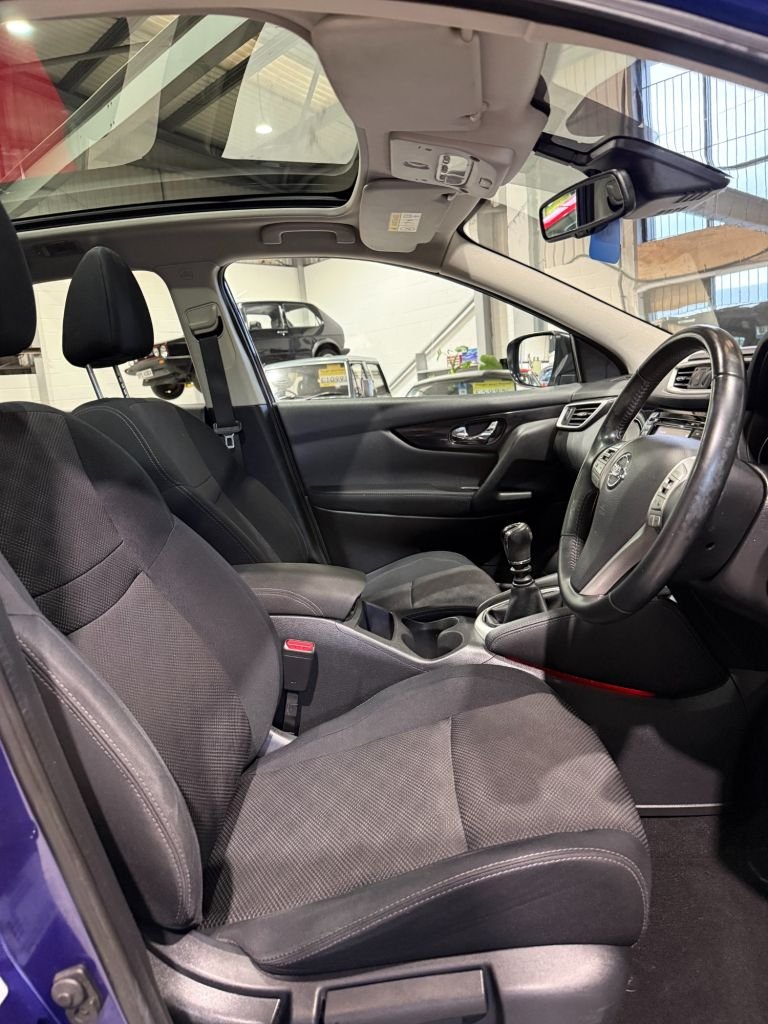 Used Nissan Qashqai 2015 for sale - 77764625: Photo 12